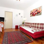 Apartment Nane