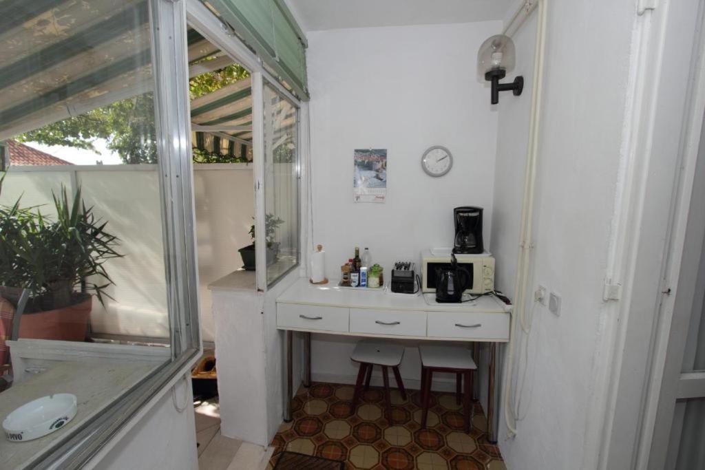 Nane Apartment